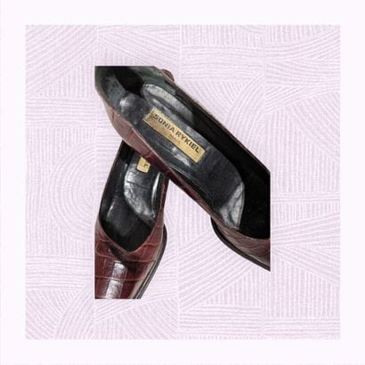 SONIA RYKIEL
Paire d'escarpins en cuir façon...
