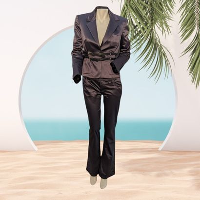 GALLIANO 
Tailleur pour femme en acétate...