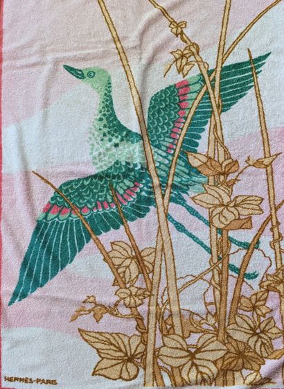 HERMES PARIS
Serviette de bain en coton éponge...