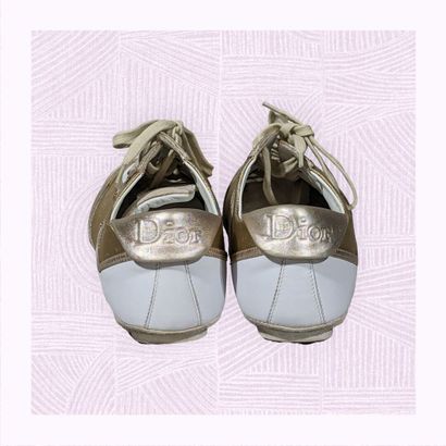 CHRISTIAN DIOR
Paire de sneakers en cuir...