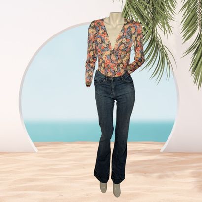 CHRISTIAN LACROIX
Pantalon à pattes d'éléphant...