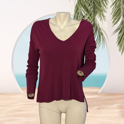 Lot comprenant une robe pull de marque POUSSIERE...