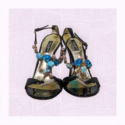 DOLCE AND GABBANA
Paire d'escarpins sur talon...