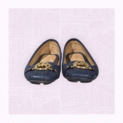 MICHAEL KORS
Paire de ballerines en cuir...