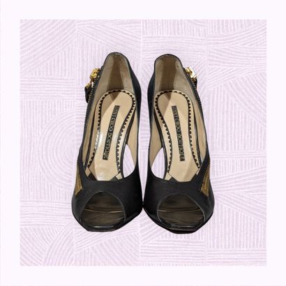 JIMMY CHOO BOUTIQUE
Paire d'escarpins sur...
