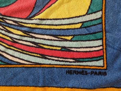 HERMES PARIS
Serviette de bain en coton éponge...