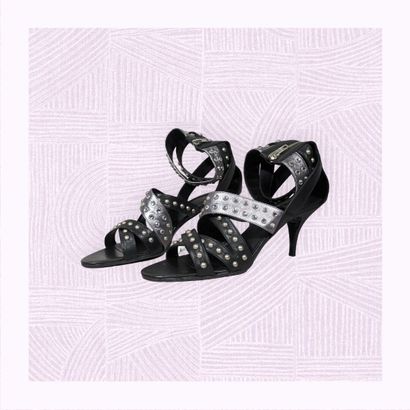 MARC CAIN
Paire d'escarpins sur talon aiguille...