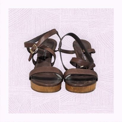 RALPH LAUREN
Paire de sandales sur talon...