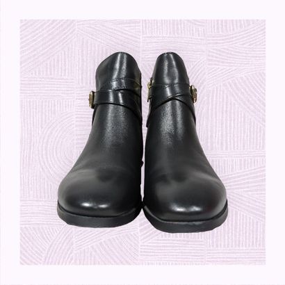 PIKOLINOS
Paire de bottines en cuir noir...
