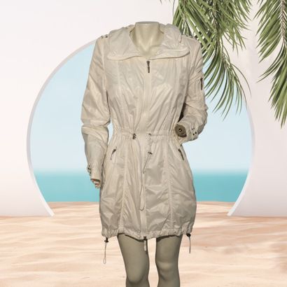 AIRFIELD
Manteau doudoune blanche légère...