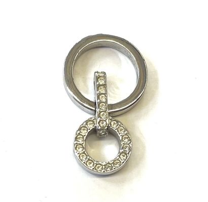 SWAROVSKI
Pendentif circulaire en acier agrémenté...