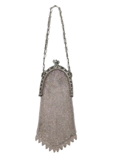 Pochette en cotte de mailles en argent massif,...