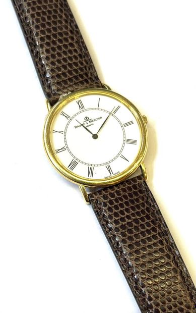 BAUME & MERCIER - Genève
Montre à boitier...
