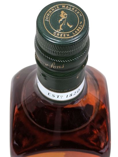 1 bouteille de JOHNNIE WALKER GREEN LABEL...