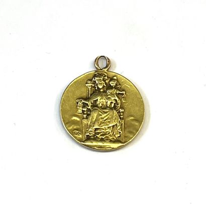 MEDAILLE DE BAPTEME en or jaune figurant...