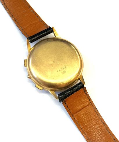 ZELUS
Montre chronographe d'homme à boitier...