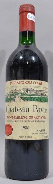 1 bouteille de CHATEAU PAVIE Saint-Emilion...