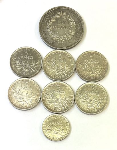 Lot de pièces comprenant : 
-1 Francs 1960
-...