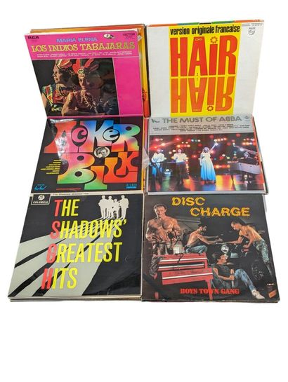 Lot de vinyles dont MANITAS DE PLATA - HAIR-...