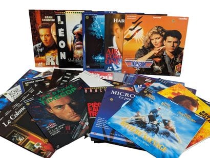Réunion de 19 LASER DISC dont GHOST - DIE...