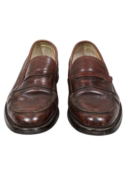 WESTON
Paire de mocassin en cuir marron
Taille...