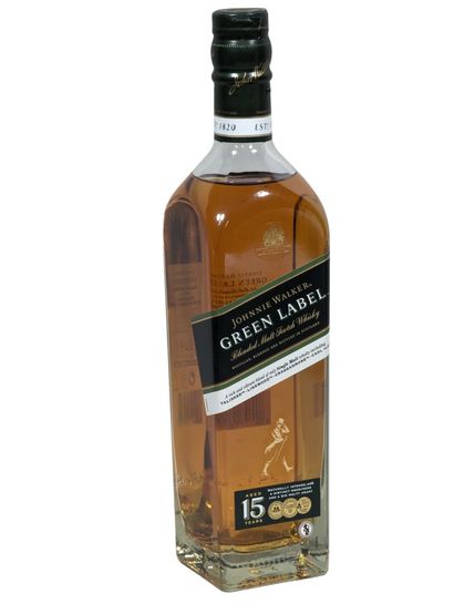 1 bouteille de JOHNNIE WALKER GREEN LABEL...