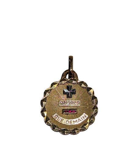 Médaille d'Amour «Plus qu'hier, moins que...