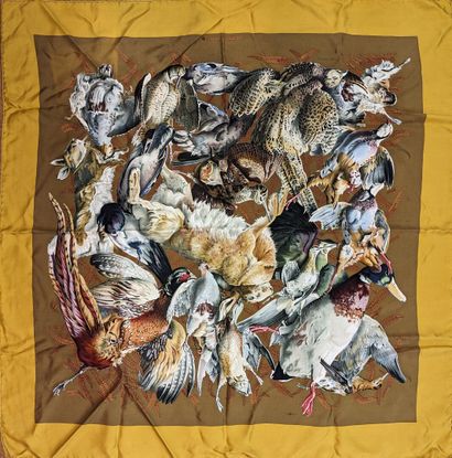 HERMES
Carré en twill de soie à décor de...