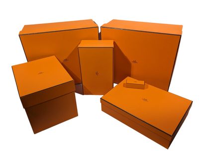 HERMES Paris
Lot de 5 boîtes, divers formats....