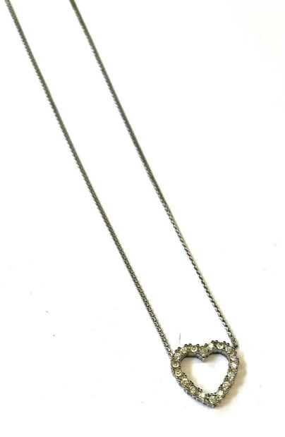 CHRISTIAN DIOR
Collier en métal argenté à...