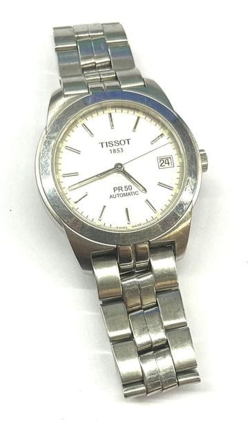 TISSOT modèle PR50 ref.J374/474
Montre bracelet...