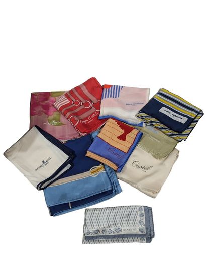 Lot de 10 foulards divers PAC RABANNE, CASTEL,...