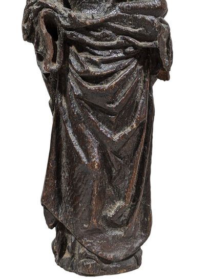 Vierge à l'Enfant en chêne sculpté
Époque...