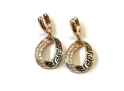 Paire de boucles d'oreilles en or rose 14...