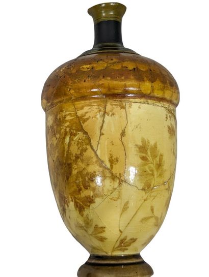 Théodore DECK (1823-1891)
Petit vase soliflore...