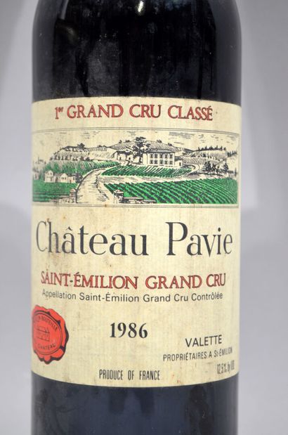 1 bouteille de CHATEAU PAVIE Saint-Emilion...