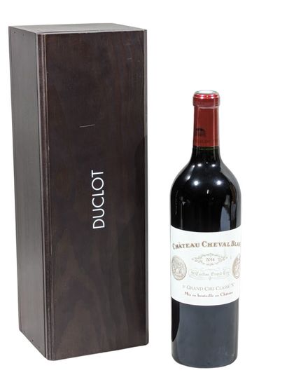 1 bouteille de CHATEAU CHEVAL BLANC 2014
En...