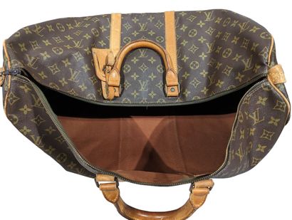 LOUIS VUITTON, PARIS.
Sac de voyage Modèle...