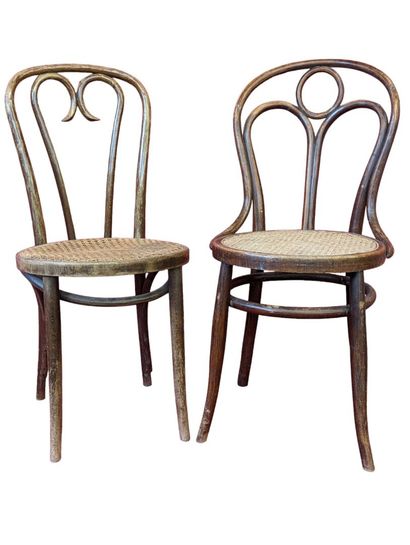 THONET (dans le goût de)
Réunion de deux...