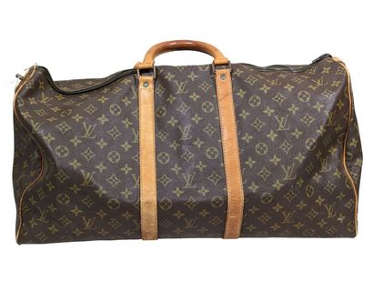 LOUIS VUITTON, PARIS.
Sac de voyage Modèle...