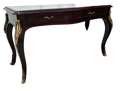 Console d'entrée en bois laqué noir. Elle...