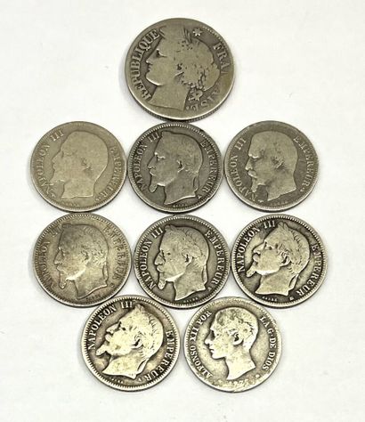 Lot de monnaies en argent comprenant : 
-...