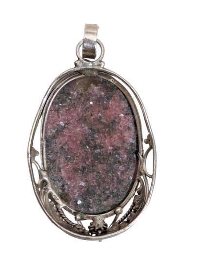 Pendentif en argent 925/°° à décor d'une...