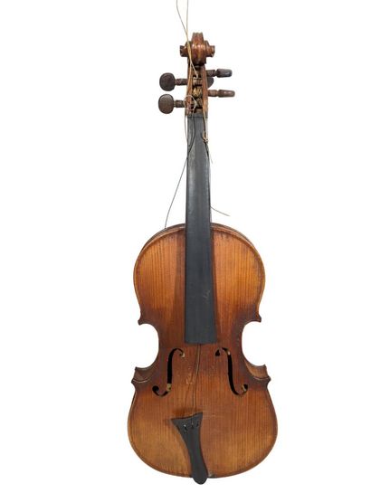 Violon en épicéa, fond à double partie en...