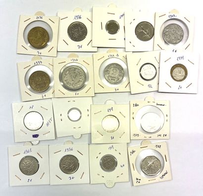 Lot de 100 monnaies Françaises diverses.
(sous...