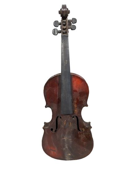LE CELEBRE VOSGIEN
Violon un quart, la table...