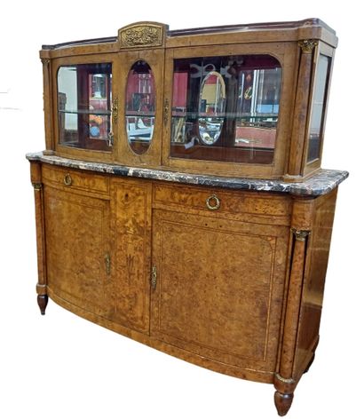 Buffet deux corps en placage de bois de loupe...