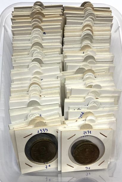 Lot de 100 monnaies Françaises diverses.
(sous...