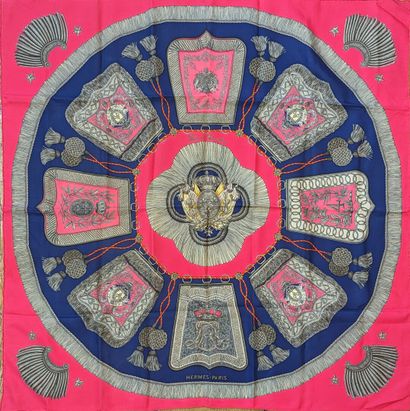 HERMES Paris
Carré en twill de soie modèle...
