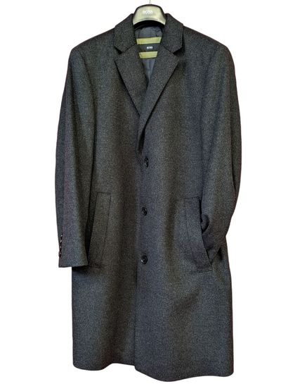 HUGO BOSS
Manteau d'homme en laine cachemire...